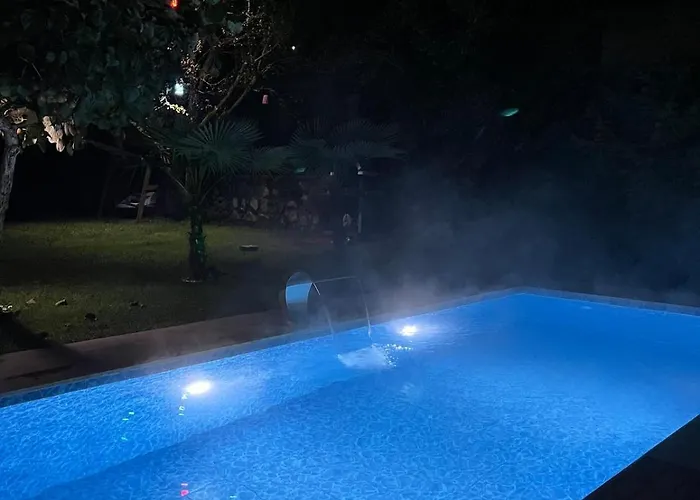 Selbeshome Vila Sapanca